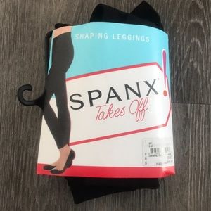 SPANX Shaping Leggings Size Small NWT Black